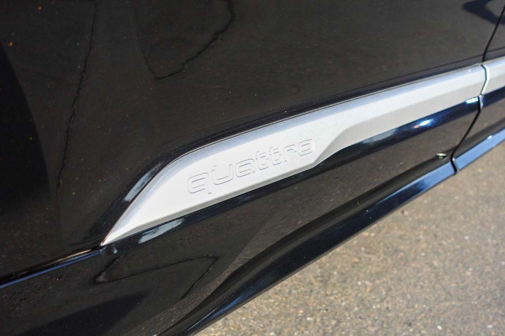 used 2023 Audi Q7 car, priced at $35,088