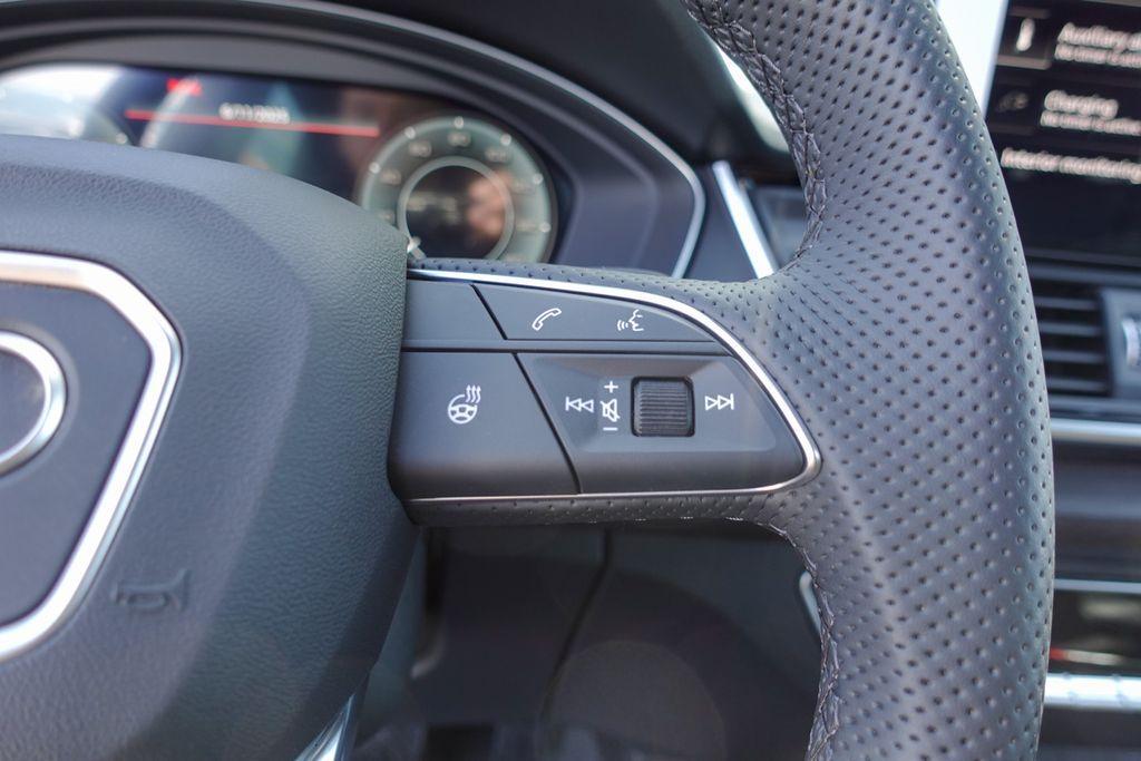 new 2025 Audi Q5 car, priced at $66,435