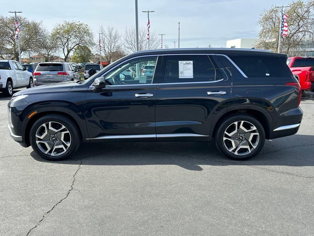 used 2024 Hyundai Palisade car, priced at $37,907