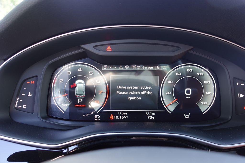 new 2025 Audi Q8 car, priced at $78,735