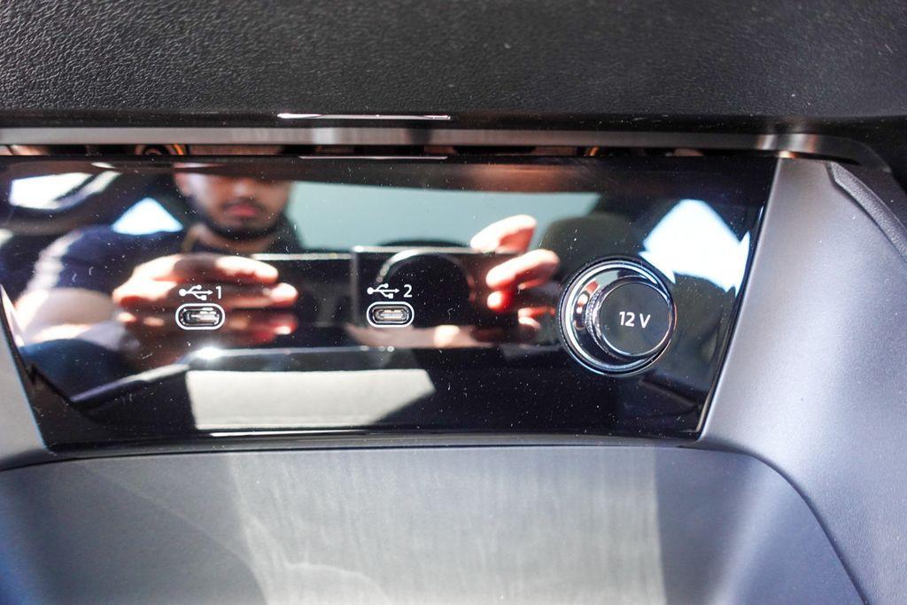 new 2025 Audi S6 e-tron car, priced at $77,950