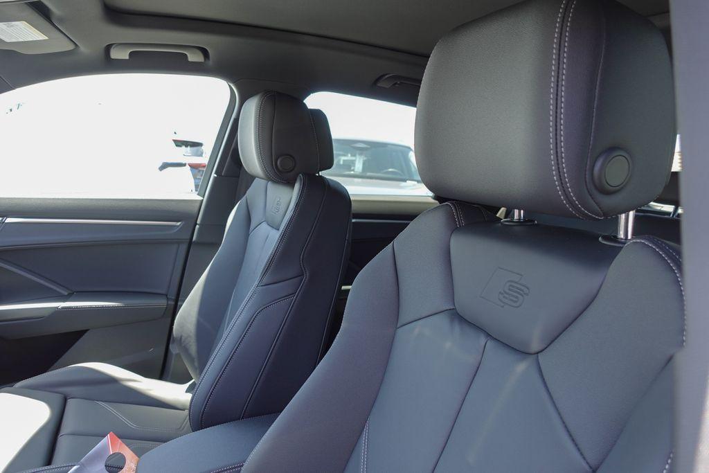 new 2025 Audi Q3 car, priced at $42,565