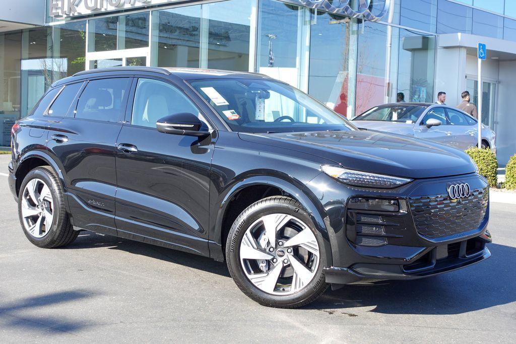 new 2025 Audi Q6 e-tron car, priced at $75,425