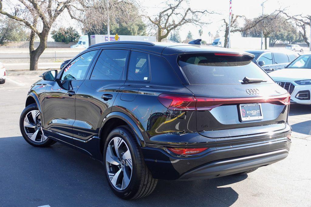 new 2025 Audi Q6 e-tron car, priced at $75,425