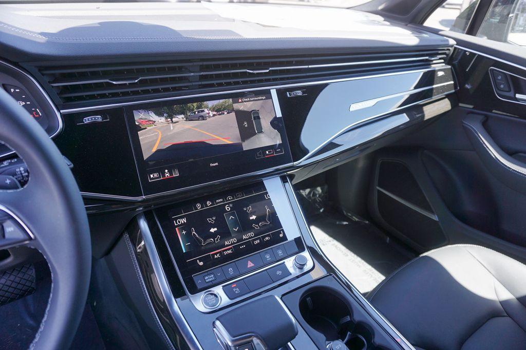 new 2025 Audi Q7 car, priced at $68,200