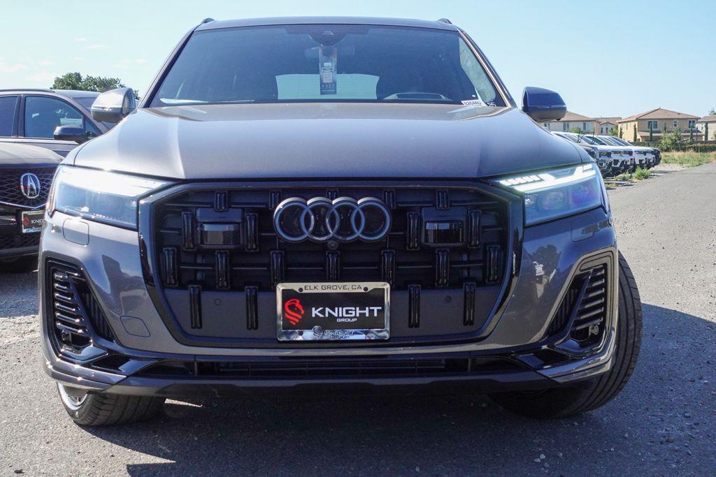 new 2025 Audi Q7 car, priced at $81,165