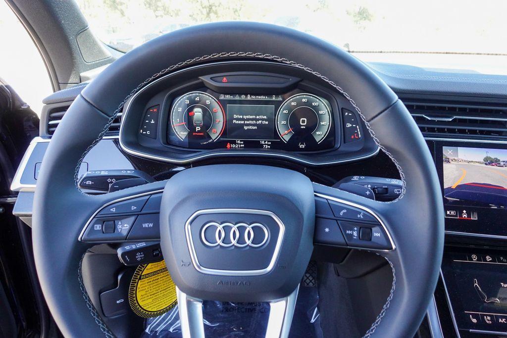 new 2025 Audi Q7 car, priced at $71,150