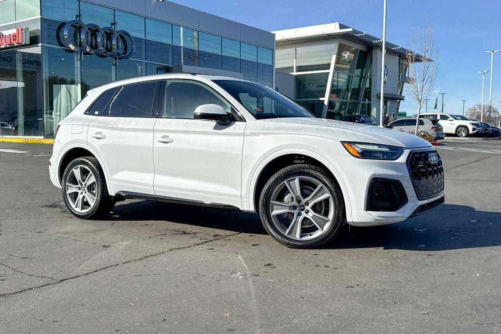 new 2025 Audi Q5 car, priced at $51,000