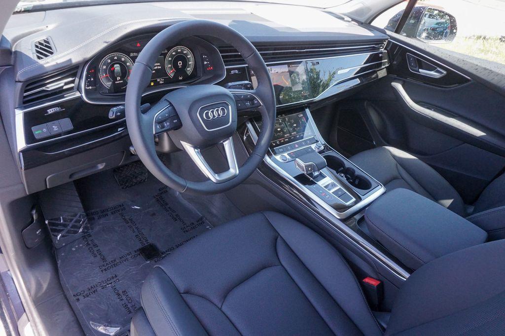 new 2024 Audi Q7 car, priced at $71,720