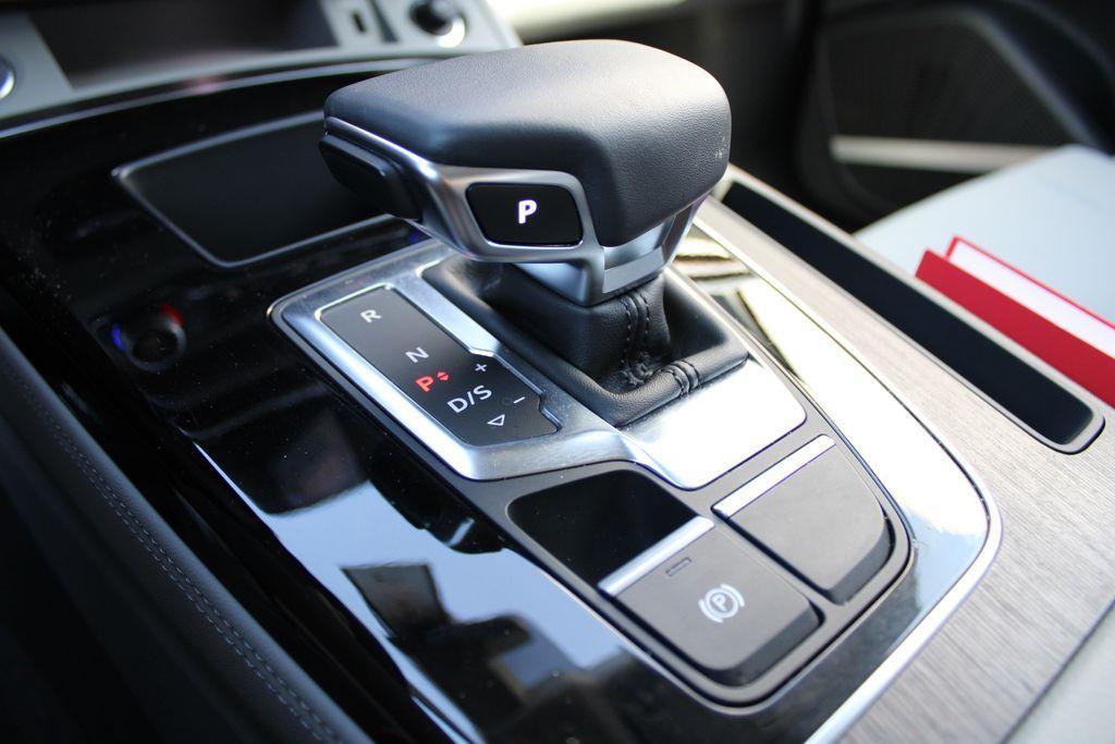 used 2025 Audi Q5 car, priced at $50,998