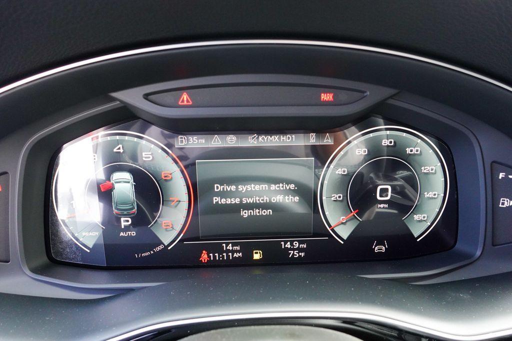 new 2025 Audi Q7 car, priced at $66,462