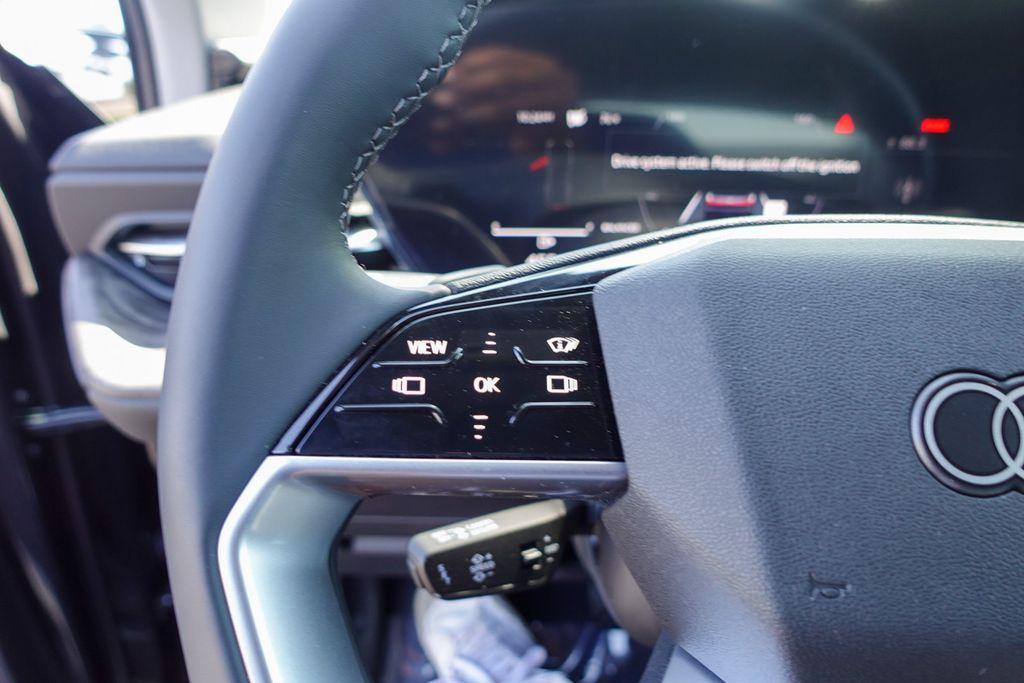 new 2025 Audi Q5 car, priced at $61,285