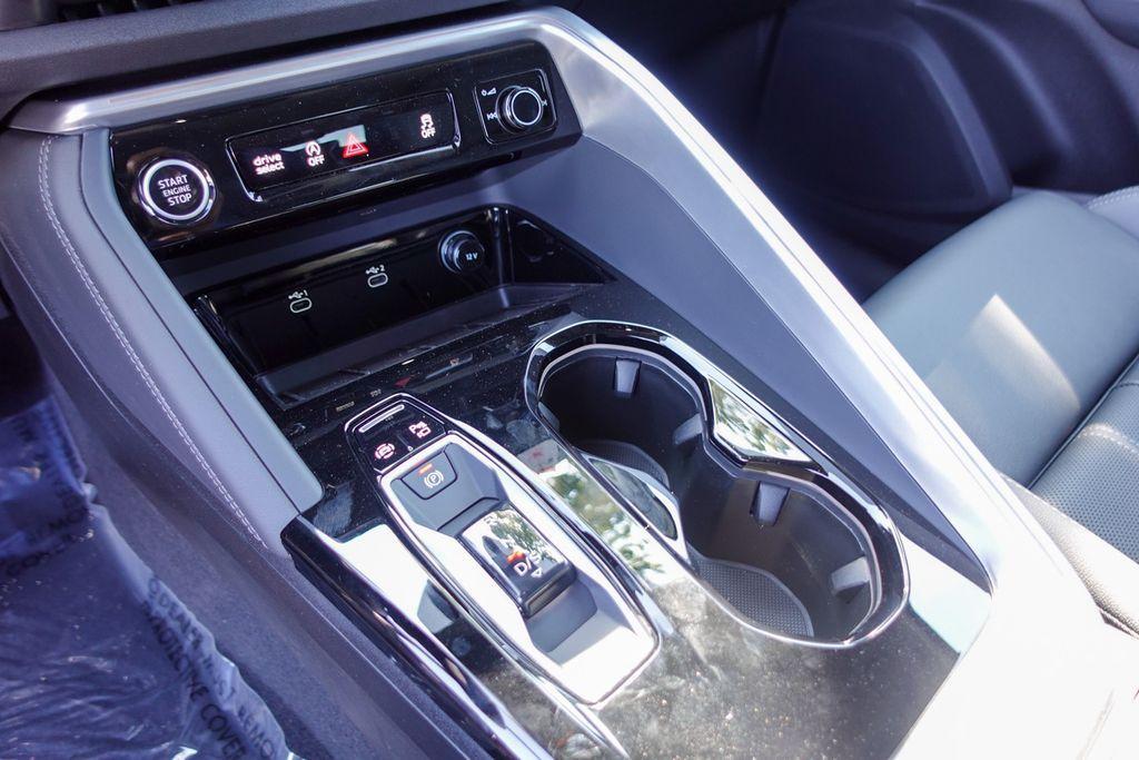 new 2025 Audi Q5 car, priced at $61,285