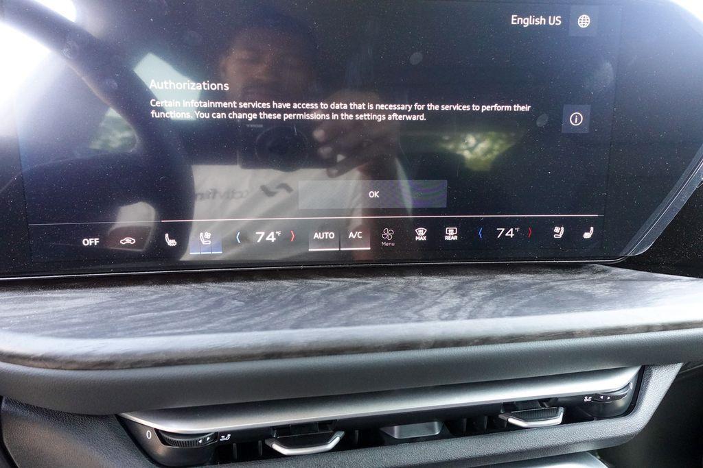 new 2025 Audi Q5 car, priced at $60,800
