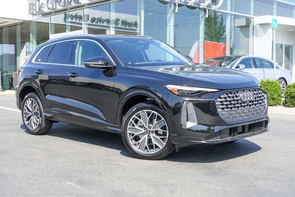 new 2025 Audi Q5 car, priced at $60,800
