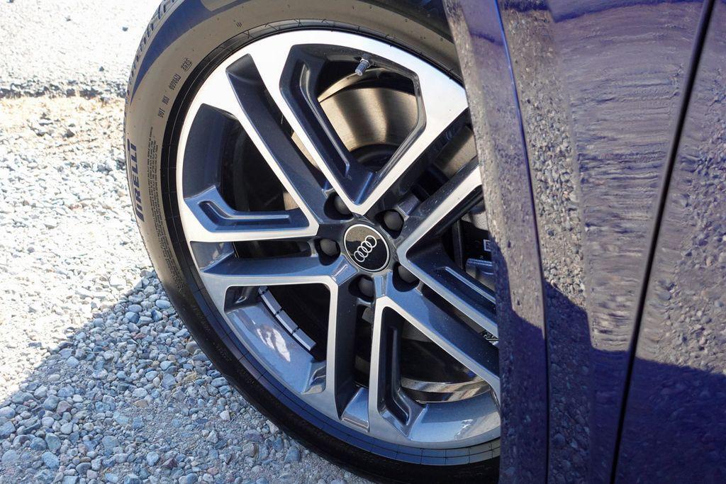 new 2025 Audi Q5 car, priced at $48,300
