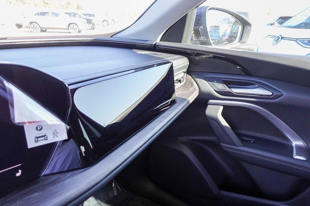new 2025 Audi Q5 car, priced at $48,300