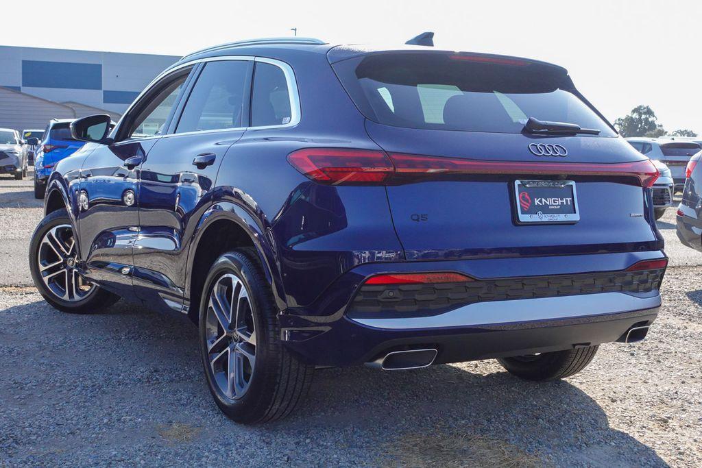 new 2025 Audi Q5 car, priced at $48,300