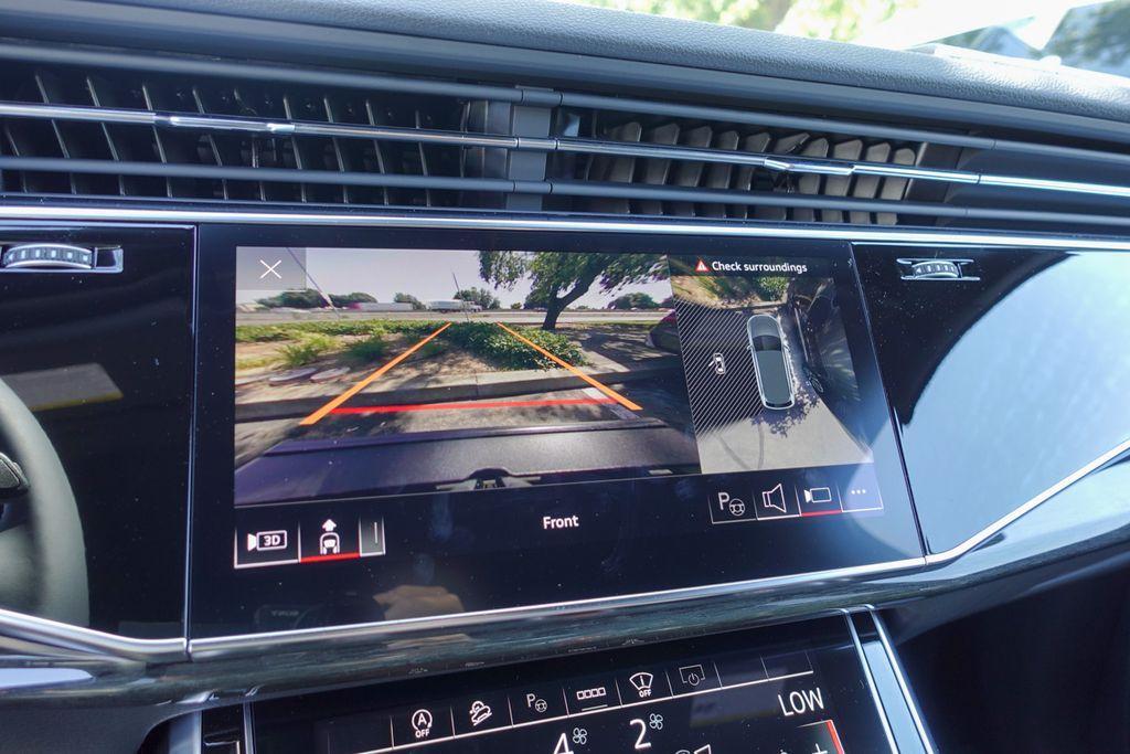 new 2025 Audi Q7 car, priced at $72,660