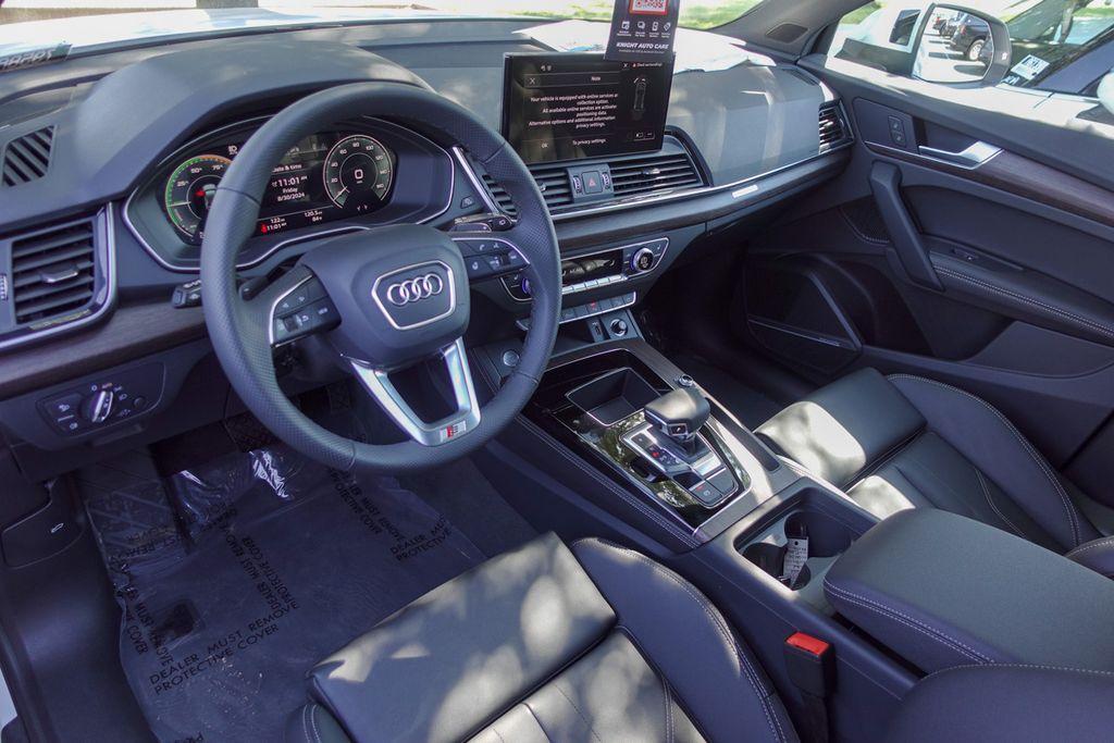 new 2024 Audi Q5 e car, priced at $63,385