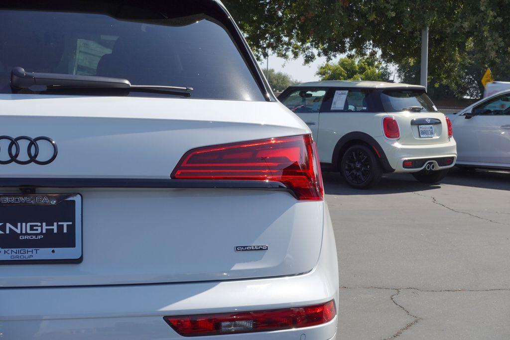 new 2024 Audi Q5 e car, priced at $63,385