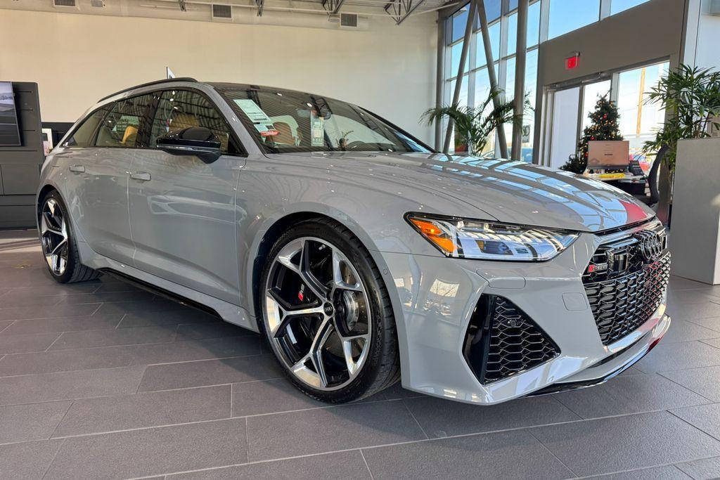 new 2025 Audi RS 6 Avant car, priced at $147,270