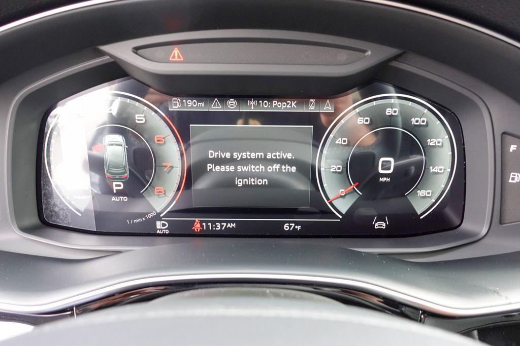 new 2025 Audi Q7 car, priced at $61,870