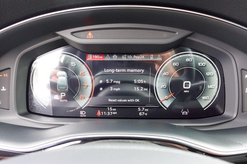 new 2025 Audi Q7 car, priced at $61,870