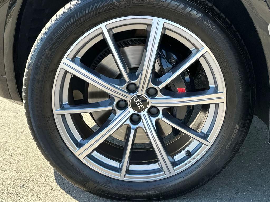 used 2022 Audi SQ5 car, priced at $42,998
