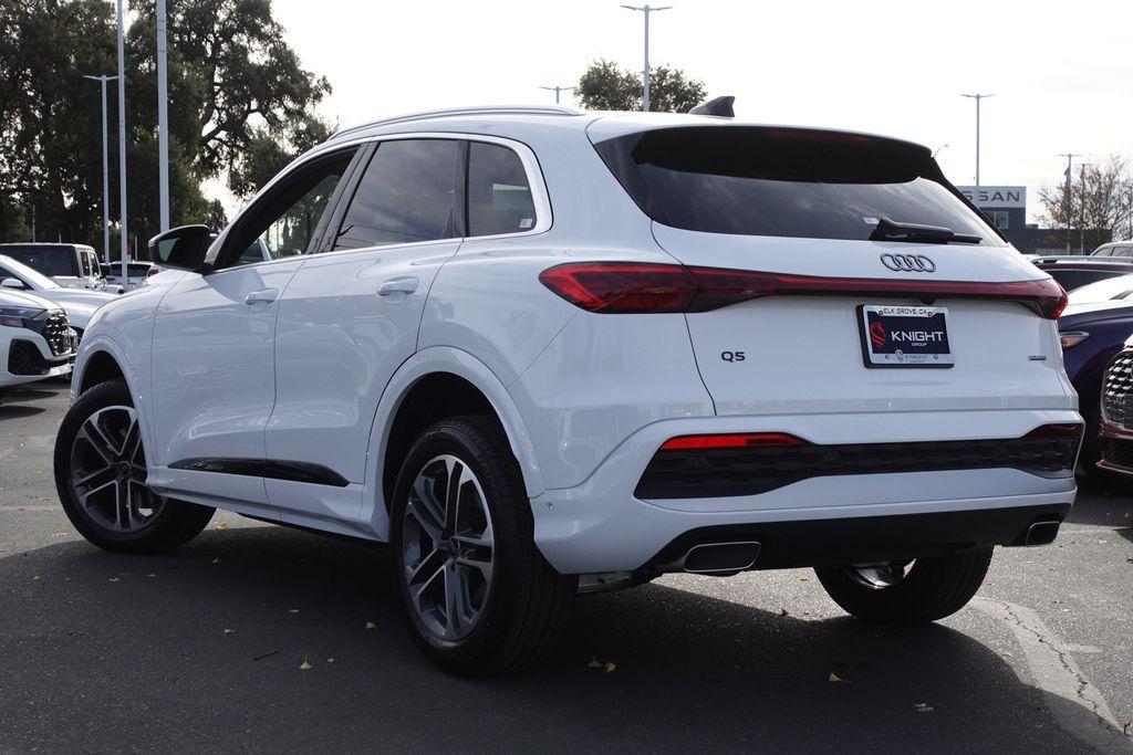 new 2025 Audi Q5 car, priced at $49,225