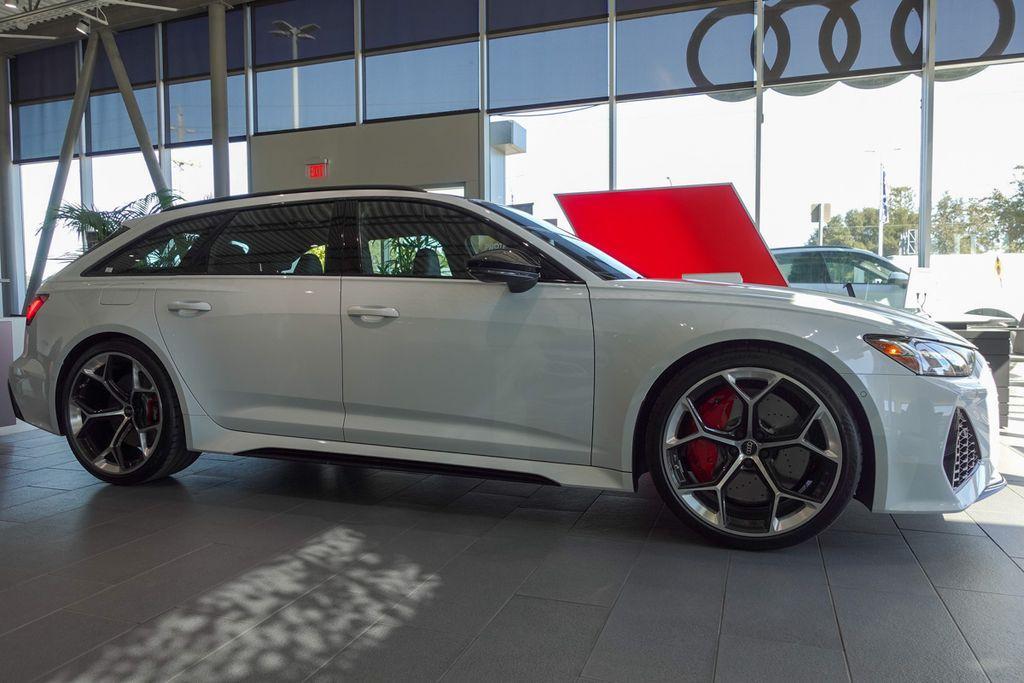 new 2024 Audi RS 6 Avant car, priced at $147,750