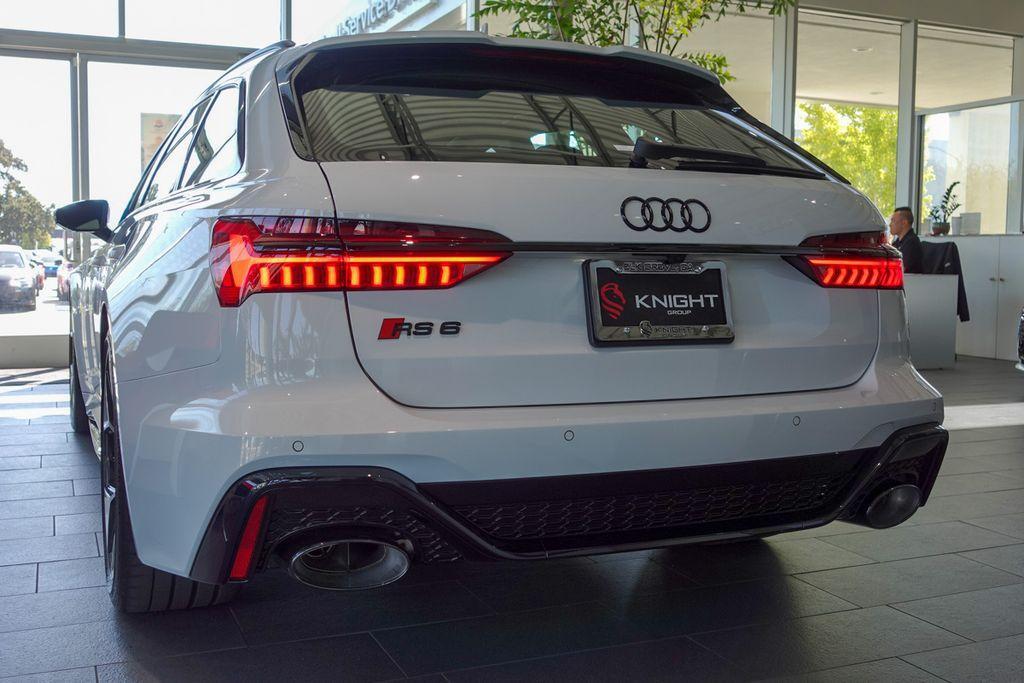 new 2024 Audi RS 6 Avant car, priced at $147,750