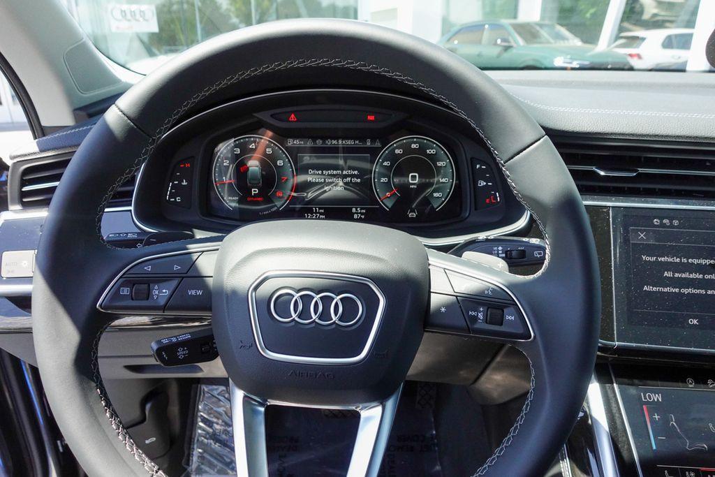 new 2025 Audi Q7 car, priced at $63,045