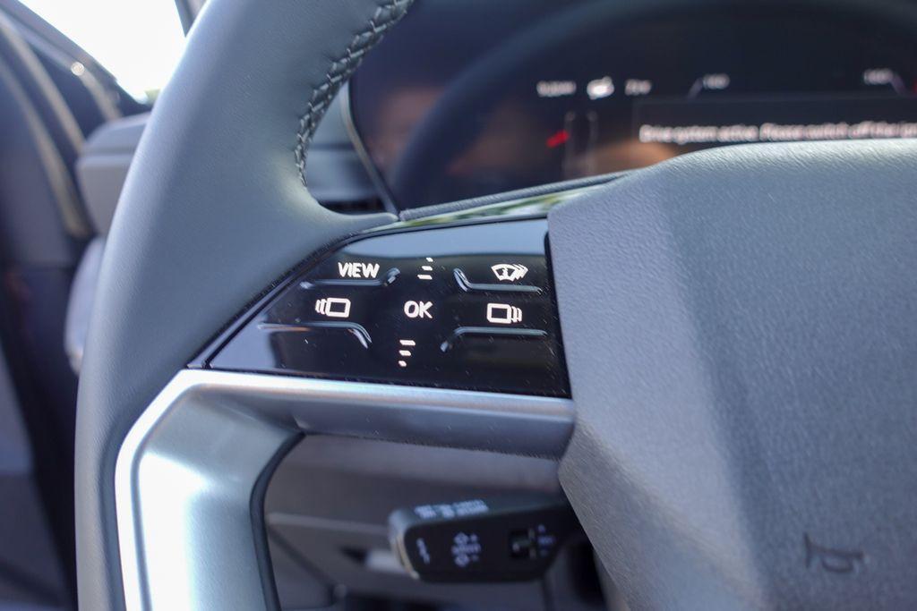 new 2025 Audi Q5 car, priced at $60,800