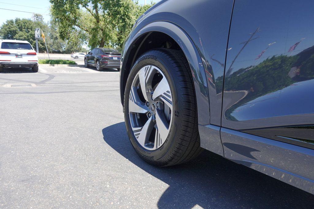 new 2025 Audi Q6 e-tron car, priced at $77,155