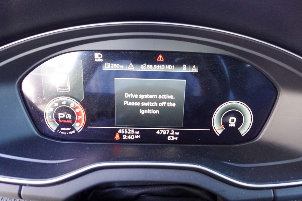 used 2022 Audi SQ5 car, priced at $39,898