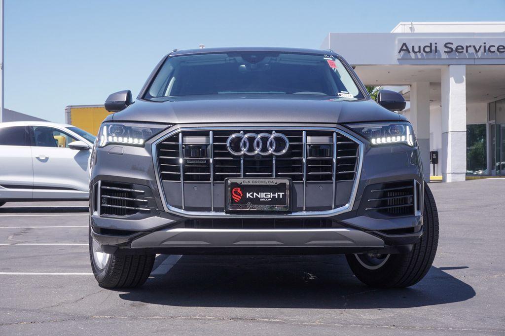 new 2024 Audi Q7 car, priced at $70,640