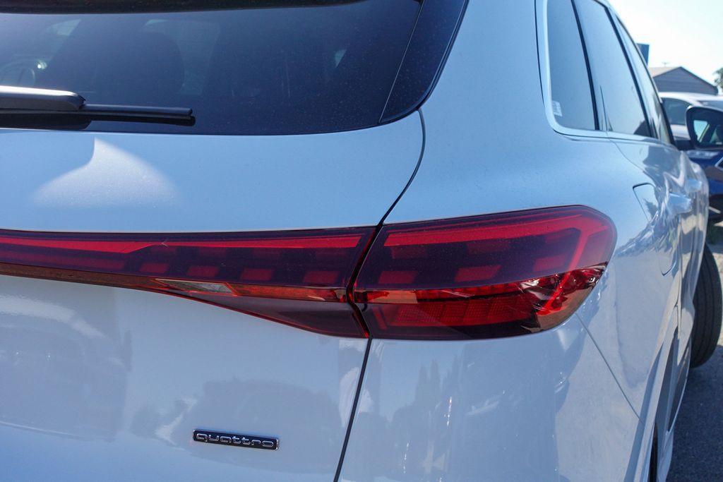 new 2025 Audi Q5 car, priced at $55,390