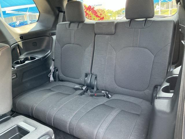 used 2025 Honda Pilot car, priced at $37,995