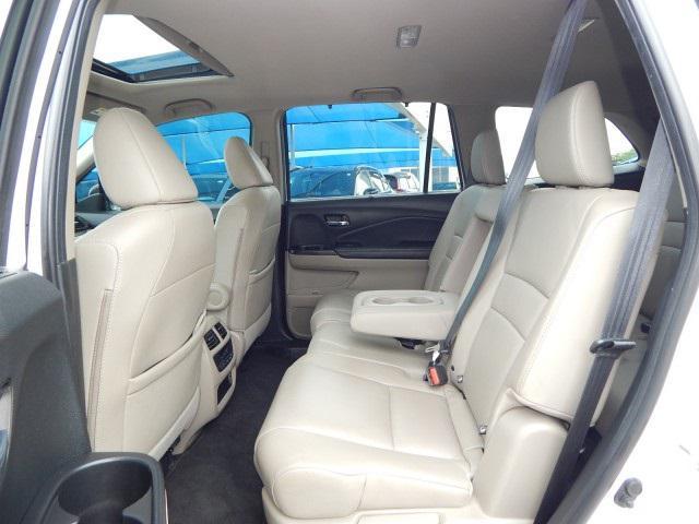 used 2021 Honda Pilot car, priced at $26,995