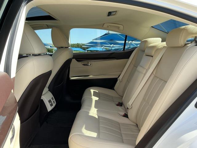 used 2017 Lexus ES 350 car, priced at $22,995