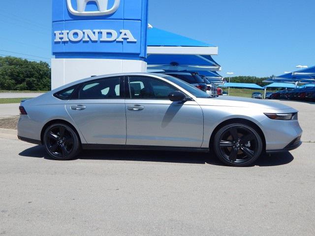 new 2025 Honda Accord Hybrid car, priced at $35,092