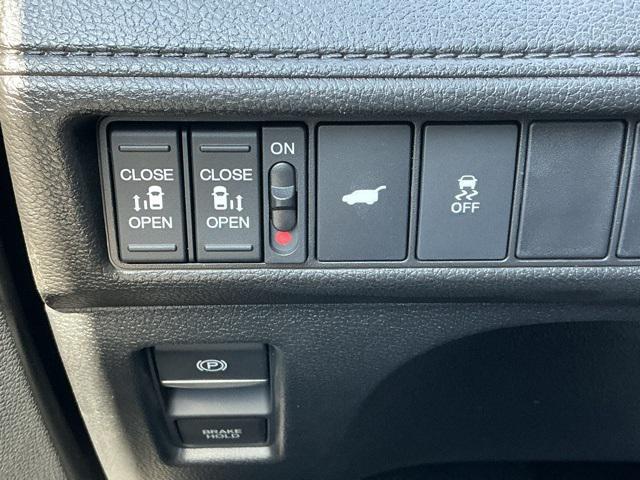 new 2026 Honda Odyssey car, priced at $42,988