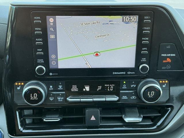 used 2022 Toyota Highlander Hybrid car, priced at $38,995