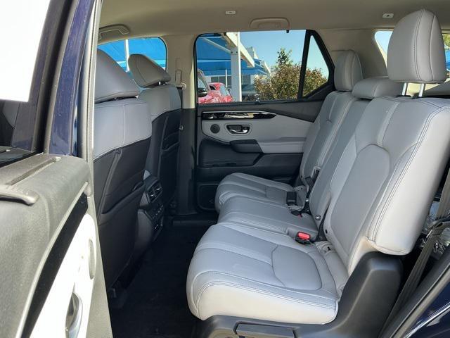 new 2025 Honda Pilot car, priced at $42,705