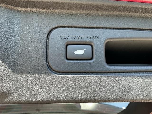 new 2025 Honda Pilot car, priced at $49,026