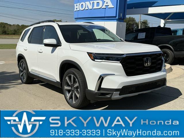 new 2025 Honda Pilot car, priced at $46,171
