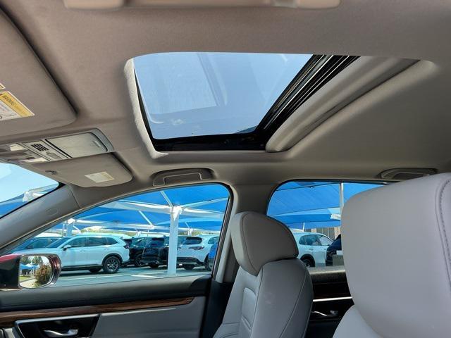 used 2022 Honda CR-V car, priced at $26,995