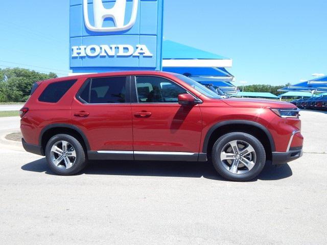 new 2025 Honda Pilot car, priced at $45,057