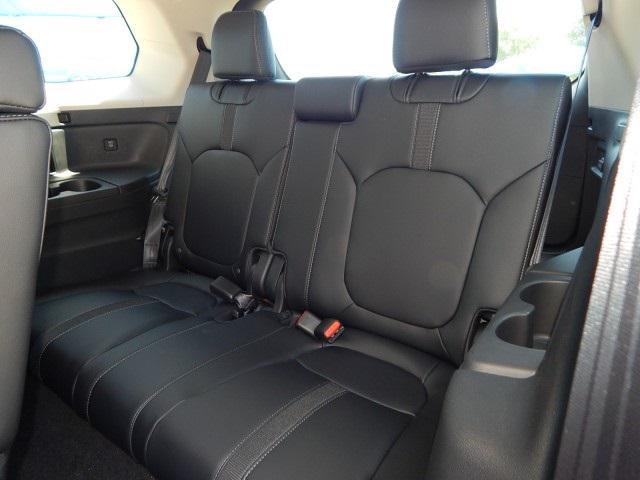 new 2025 Honda Pilot car, priced at $45,057